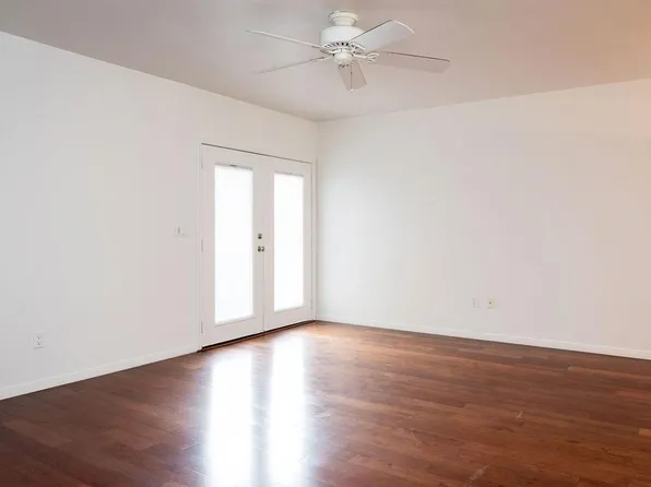 1066 Turquoise St #12, San Diego, CA 92109