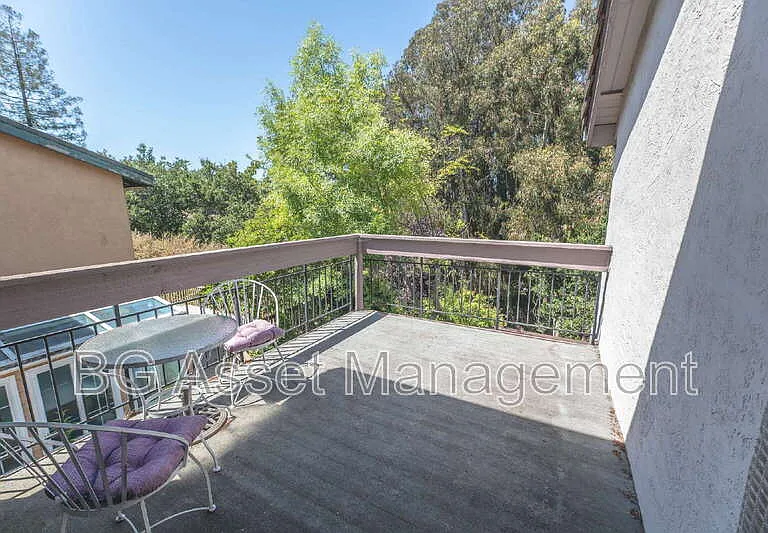 1830 Weir Dr — Photo 32