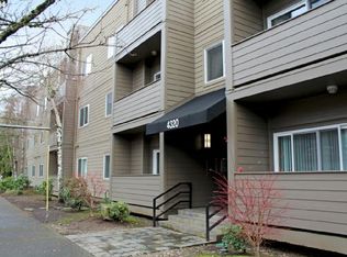 4320 SW Corbett Ave APT 202, Portland, OR 97239