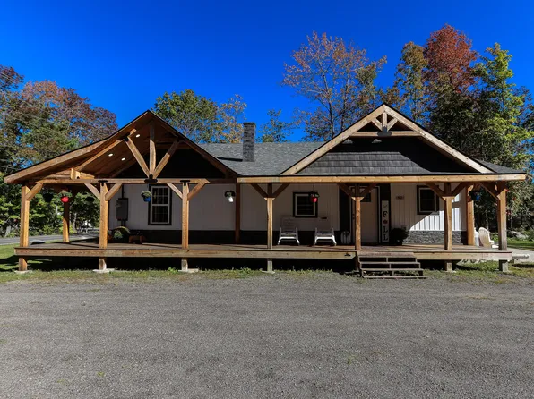 968 Main Road, Carmel, ME 04419
