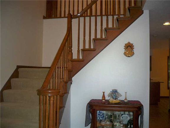 4th image of 4613 Northridge Ct