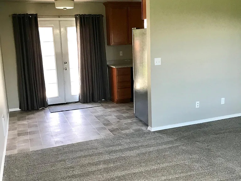 403 S 81st Ave #1 — Photo 8