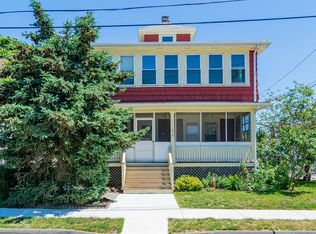 1 Dunbarton Rd, Quincy, MA 02170