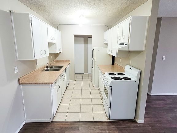 3rd image of 32030 George Ferguson Way