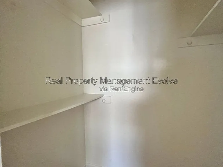 18211 N 40th Pl #1 — Photo 14