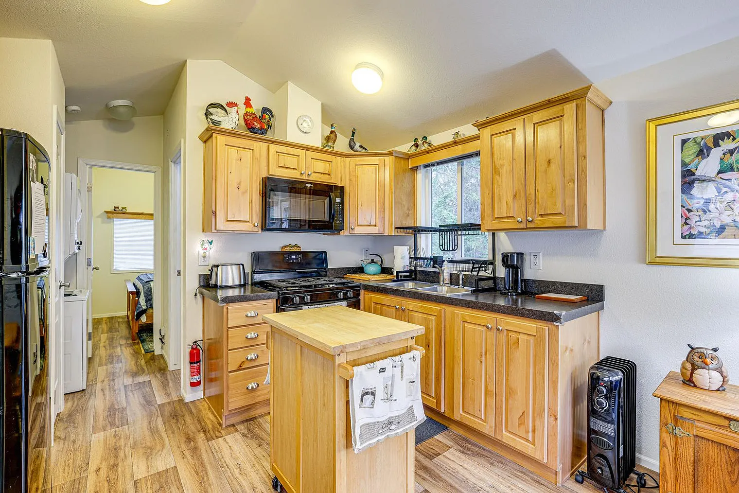 1 bed, 1.0 bath, 290 sqft, $2,161 — Photo 4
