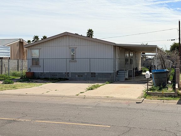 2nd image of 2055 E Michigan Ave