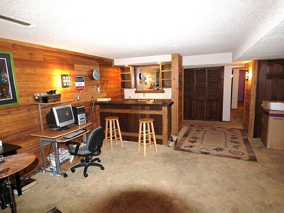 Family Room with Wet Bar