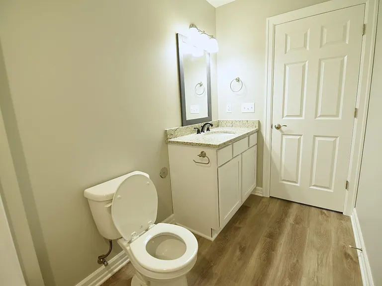 Unit Photo