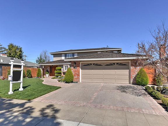 4th image of 1159 Vasquez Ave