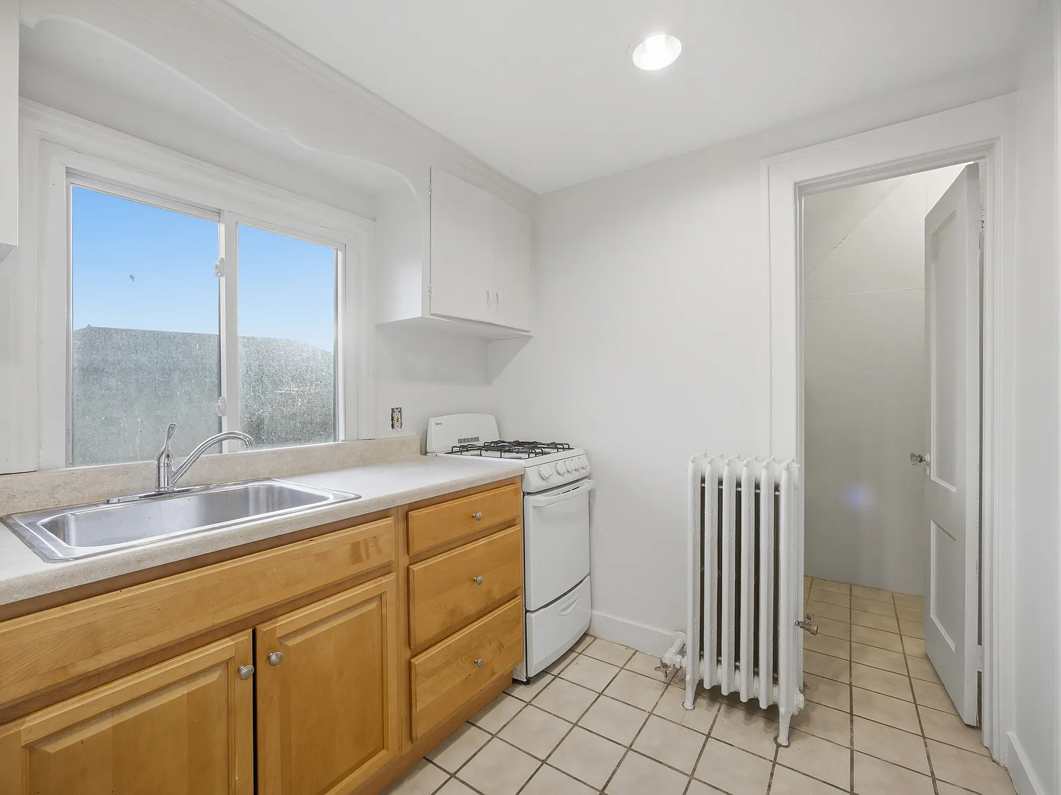 1 bed, 625 sqft, $1,100 — Photo 4