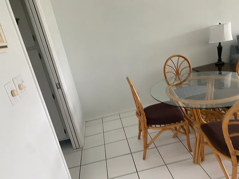 Kitchen slider door Entrance/Dining