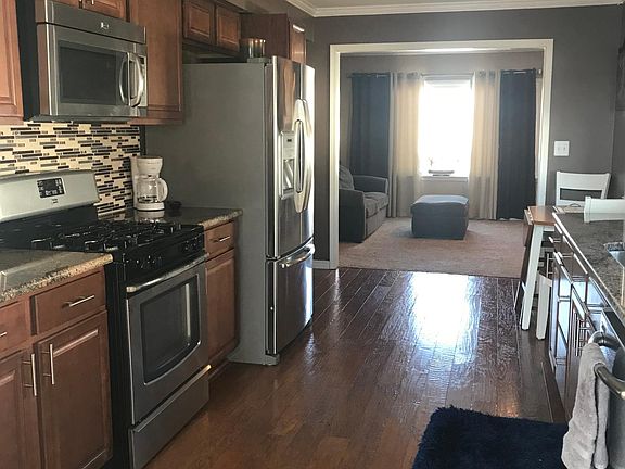 4th image of 7829 Inglewood Dr