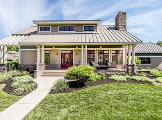 100 Cove Pointe Ln, Oak Ridge, TN 37830