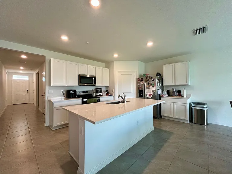 3505 Thistle Bank Ct — Photo 4