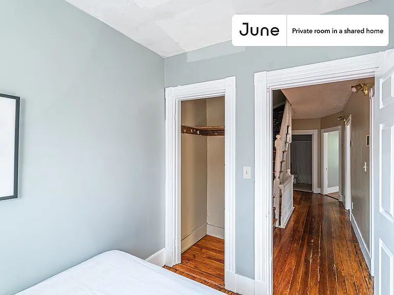 6 Haskell St #A — Photo 3