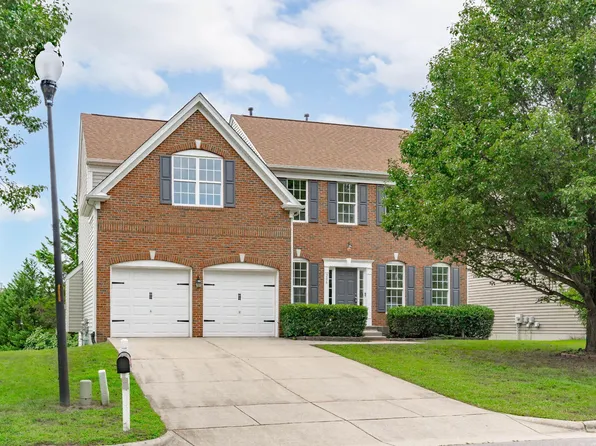206 Redwood Park Dr, Morrisville, NC 27560