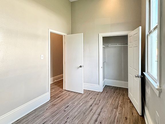 5th image of 3159 Urquhart St