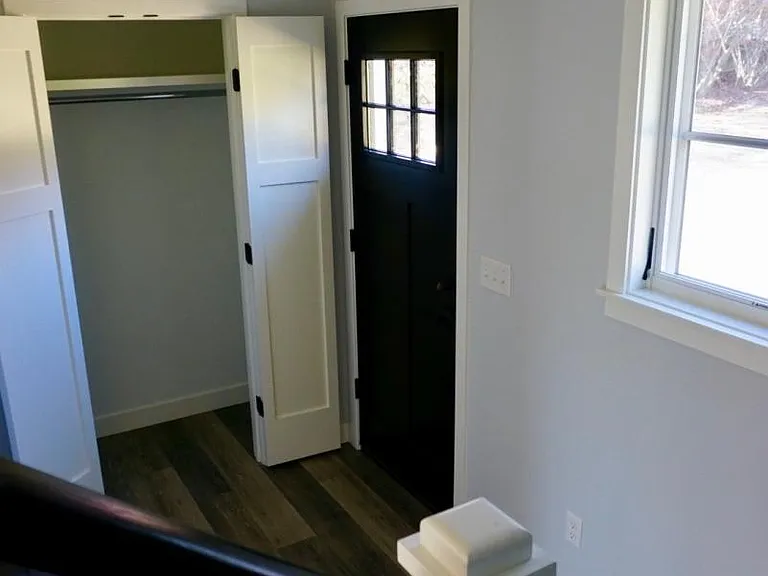 4 Hemlock Rd — Photo 4