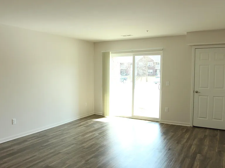 33630 Utica Rd #204 — Photo 8