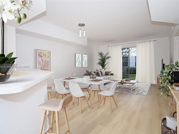 3rd image of 775 SW 148th Ave APT 1605