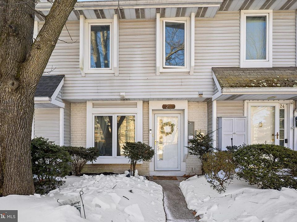 1st image of 25 Appley Ct
