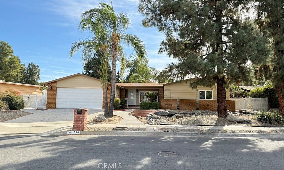 1st image of 1396 Brentwood Way