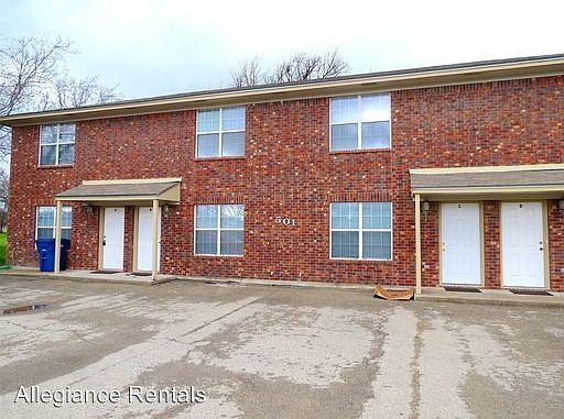 1st image of 501 W Avenue B