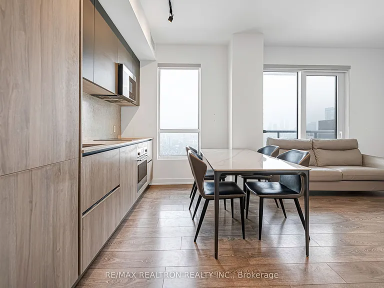 108 Peter St #4302 — Photo 3