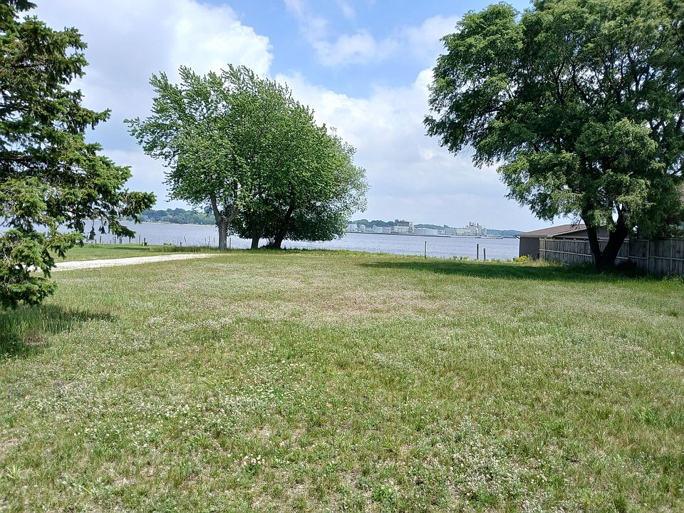 1st image of 846 S Lakeshore Dr Parcel C