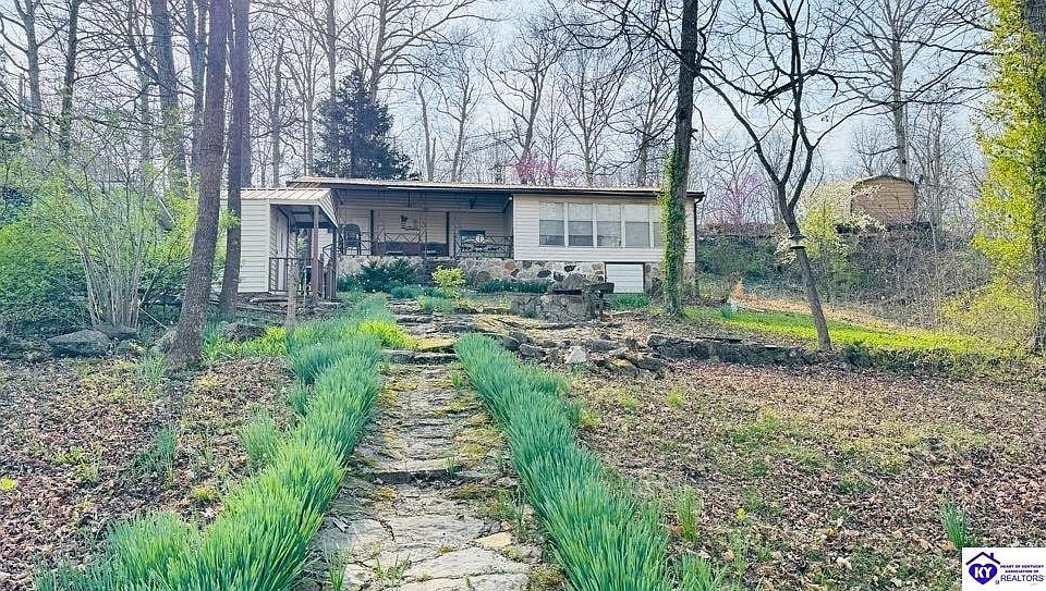 1st image of 294 Browns Hideaway Ln