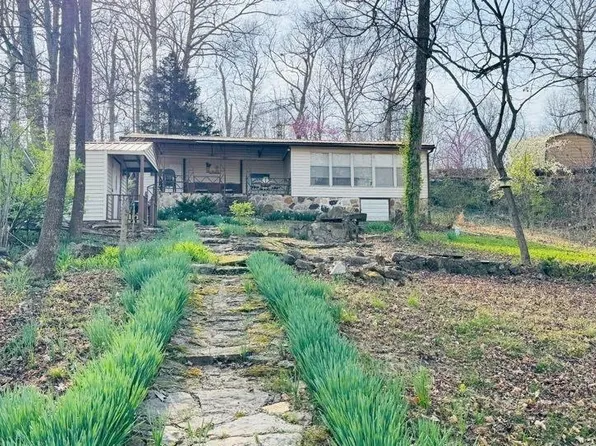 294 Browns Hideaway Ln, Hardinsburg, KY 40143