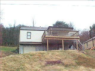 5th image of 120 Highland Ave