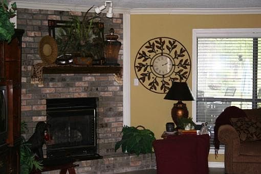 5th image of 251 County Road 1131