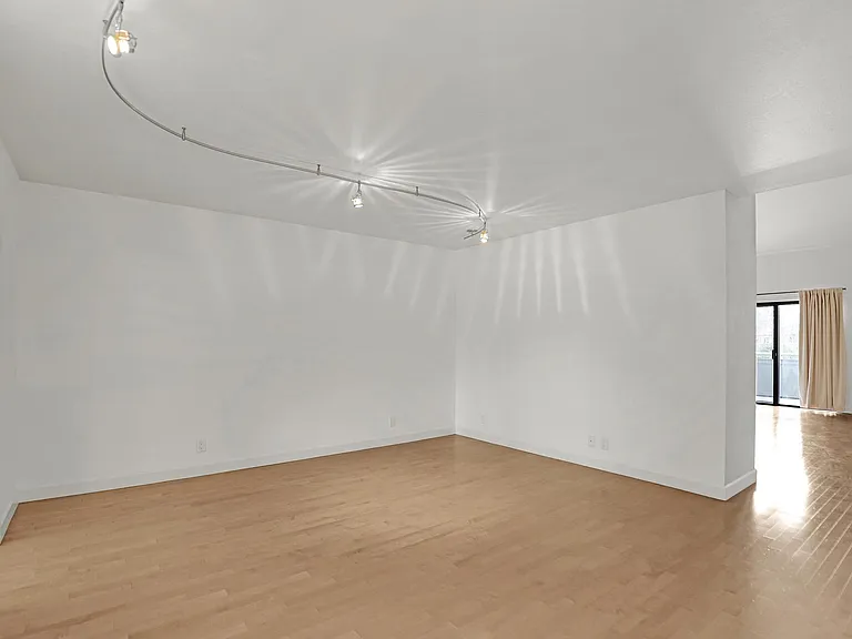1618 San Miguel Dr — Photo 7