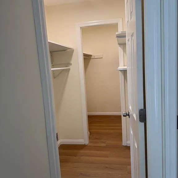 220 Deerpark Ct — Photo 19