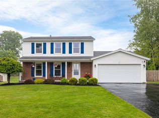 290 Stone Fence Rd, Rochester, NY 14626