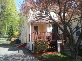 64 Woburn St, Lexington, MA 02420