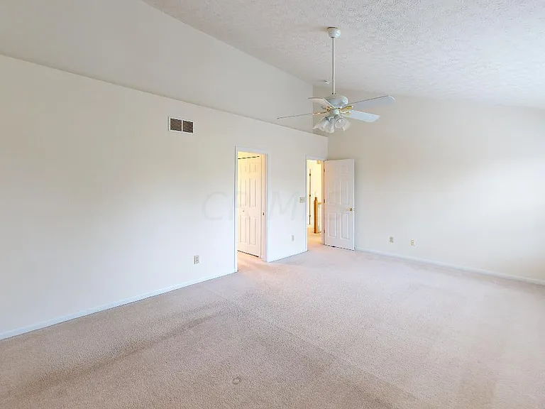 6498 Ringsend Ct — Photo 52