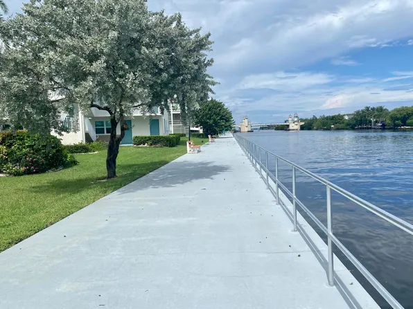 200 Horizons W #104, Boynton Beach, FL 33435