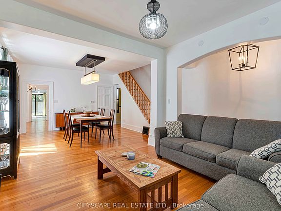 3rd image of 29 Arthur St