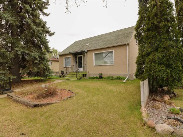 11614 70th St NW, Edmonton, AB T5B 1T5