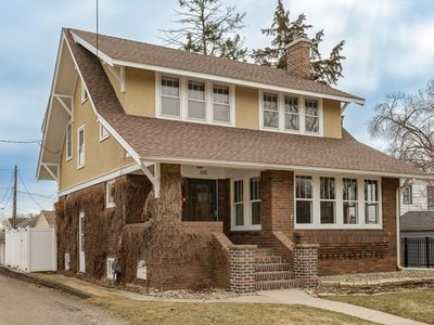 616 5th Ave SW, Rochester, MN, 55902