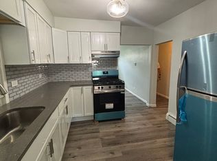 931 Dunlop Ave #R, Forest Park, IL 60130