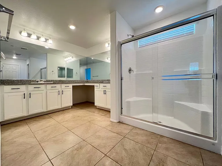 1347 Graphite Ave — Photo 13
