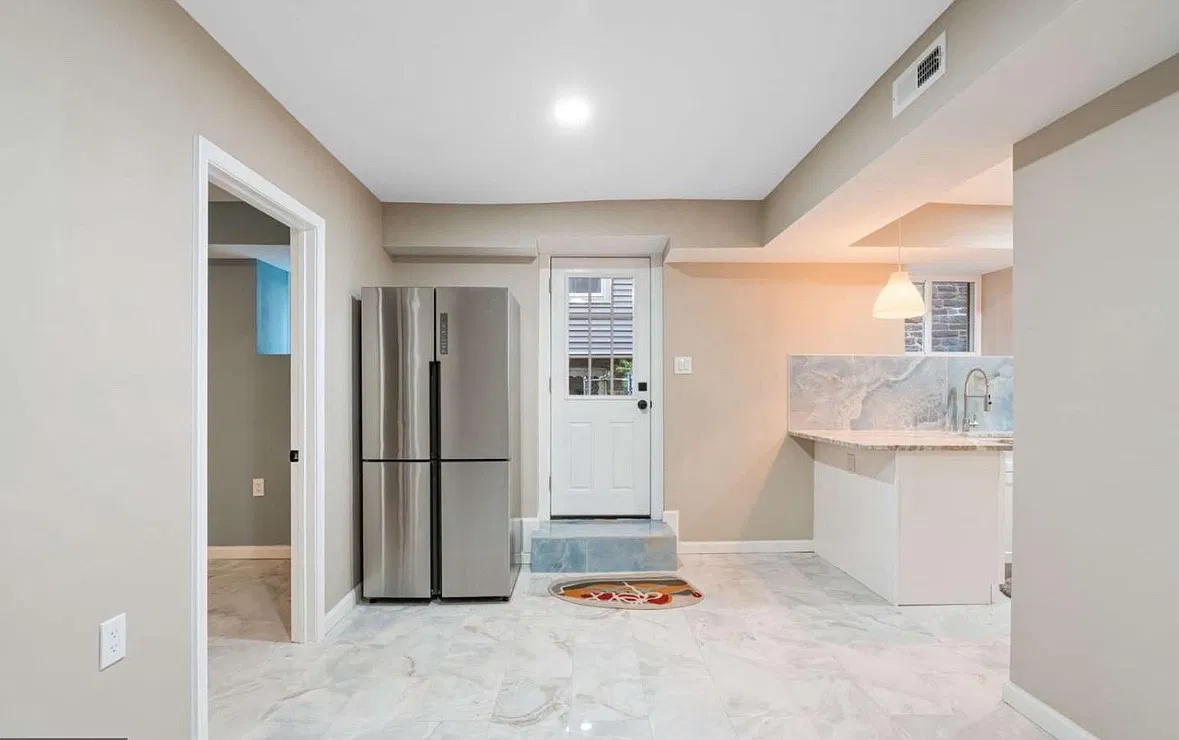 1 bed, 600 sqft, $1,300 — Photo 3