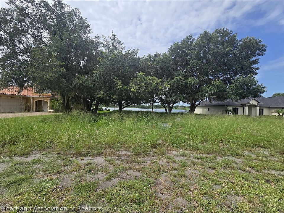 2nd image of 5077 Lake Regency Dr