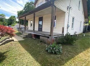 1622 Avella Rd, Avella, PA 15312