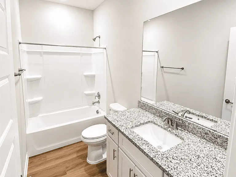 7141 Magnolia Crk #201 — Photo 13