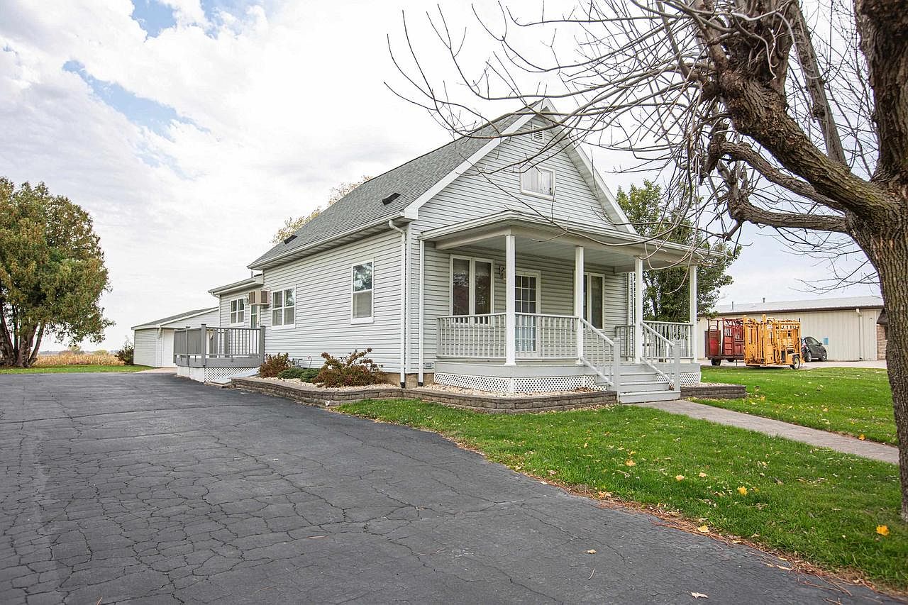 3205 North Percival Street, Hazel Green, WI 53811 Zillow